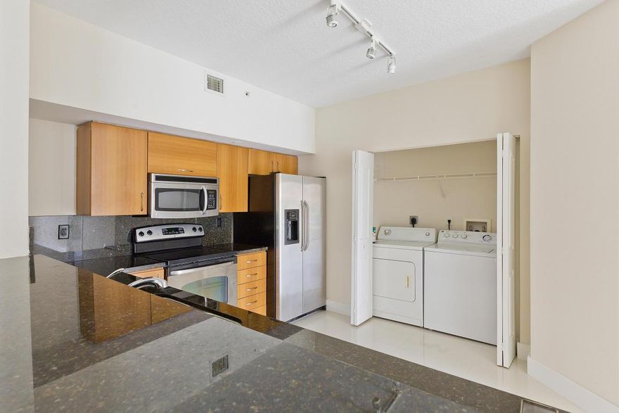 Beautiful 2/2 condo with balcony facing The Ray Hotel  Great split floor plan located in the heart of Delray Beach.in the Pineapple Grove sector. Walking distance to dining, shopping and nightlife. . Some amenities are a community pool, yoga room, Sauna and gym. Once you move in you will never want to leave! New white Oak laminate installed making it a beautiful light and modern space.