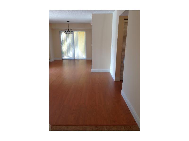 SOUTH PALM PLACE - Residential