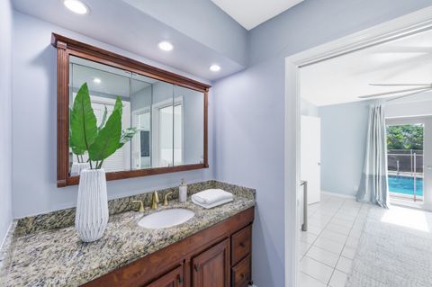 Tiny photo for 6600 NE 21st Terrace, Fort Lauderdale, FL 33308 (MLS # B26027386)