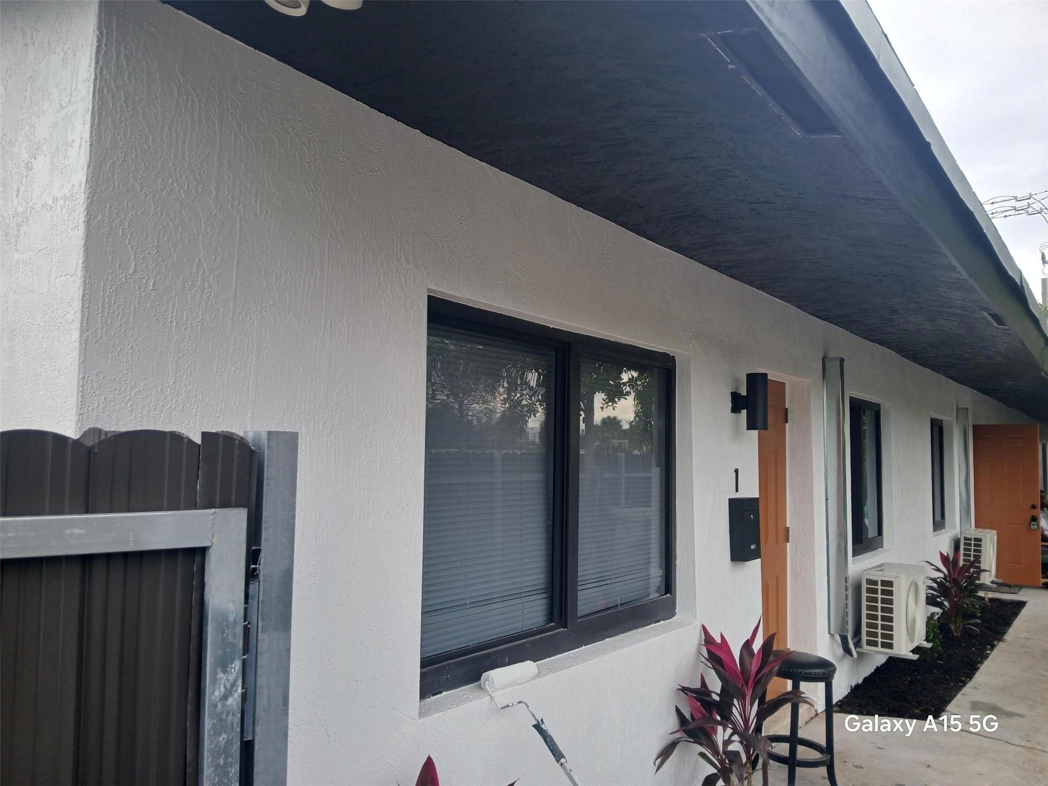 GORGEOUSLY REMODELED FOUR-UNIT 2BD/1BA FOURPLEX IN THE HEART OF POMPANO! EXCELLENT INVESTMENT PROPERTY YIELDING A SUBSTANTIAL PROFIT. THIS IS AN INSTANT CASH COW! NEWER ROOF, NEW IMPACT WINDOW, NEW AC, CUSTOM BACKSPLASH, NEW STAINLESS-STEEL APPLIANCES INCL REFRIGERATOR, ELECTRIC RANGE & MICROWAVE. WASHER & DRYER HOOK UP IN ALL UNITS. NEW WATERPROOF VINYL FLOORS. NEW DOORS & BASEBOARDS, NEW BLINDS, NEW INTERIOR & EXTERIOR STUCCO, NEW FENCE, FRESHLY PAINTED, MORE! SIX PARKING SPOTS INCL GUEST. EXCELLENT INVESTMENT OPPORTUNITY, GREAT CASH FLOW & LONG-TERM RENTAL INCOME GROWTH. OWNER CAN LIVE IN ONE UNIT & RENT THE OTHERS.