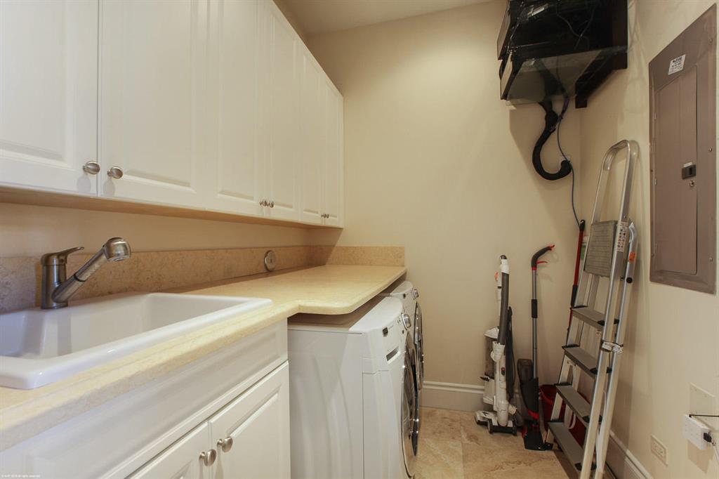 Loxahatchee River - Residential