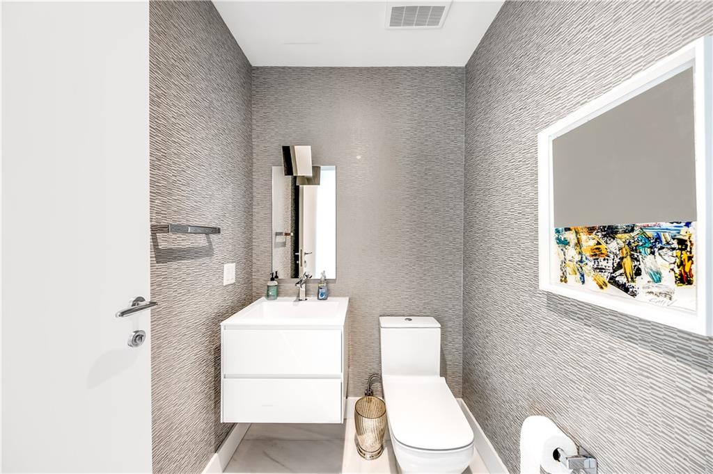 353 Sunset - Residential