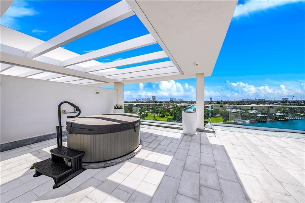 353 Sunset - Residential