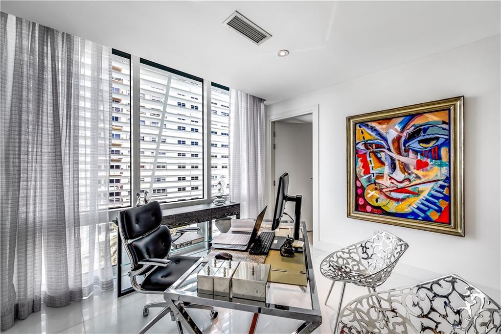 353 Sunset - Residential