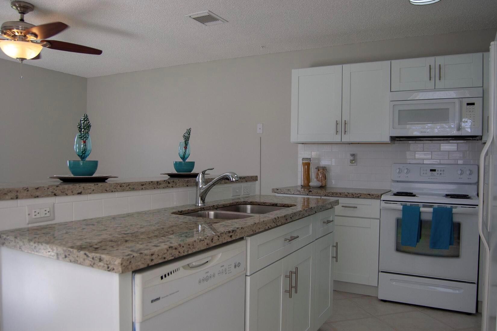 6101 NW 44th Terrace