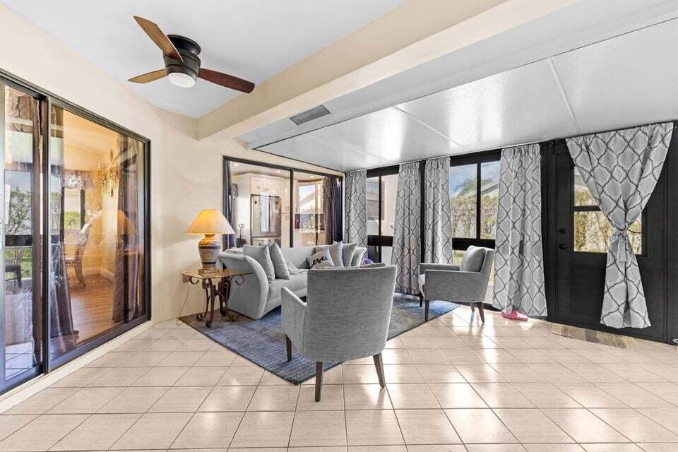 RAINBERRY BAY SEC 10 - Residential Lease