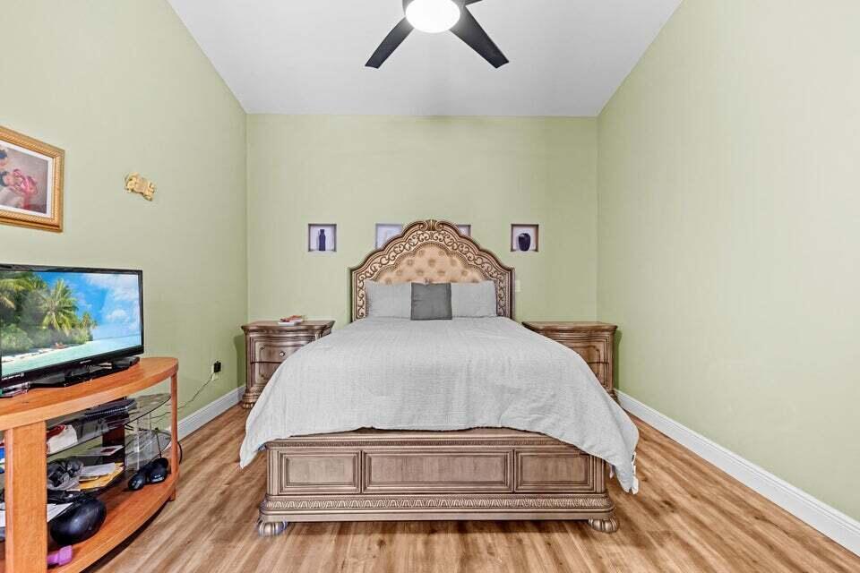 RAINBERRY BAY SEC 10 - Residential Lease