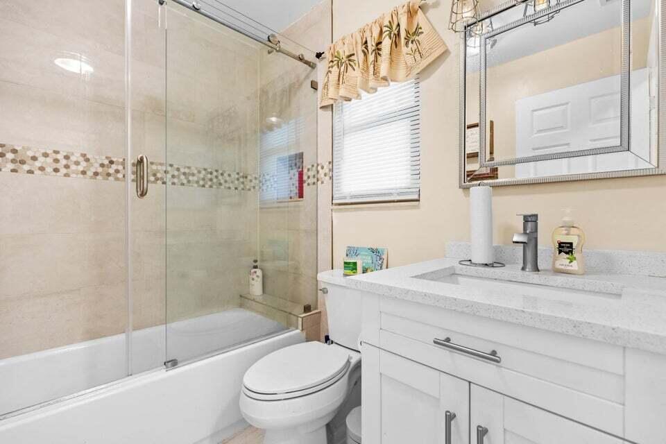 RAINBERRY BAY SEC 10 - Residential Lease