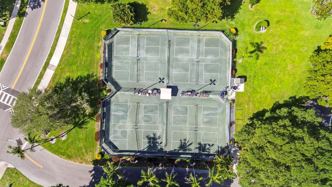 RAINBERRY BAY SEC 10 - Residential Lease