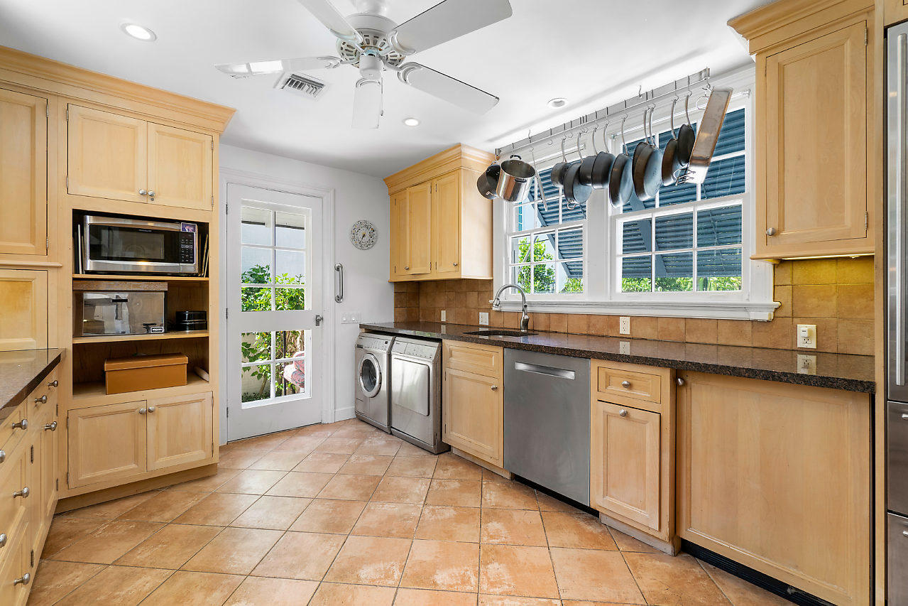 ROYAL PARK - Residential