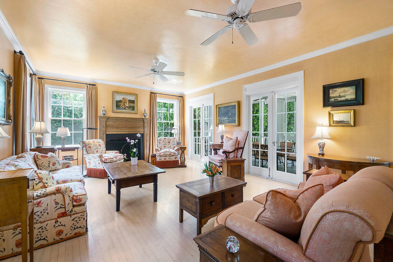 ROYAL PARK - Residential