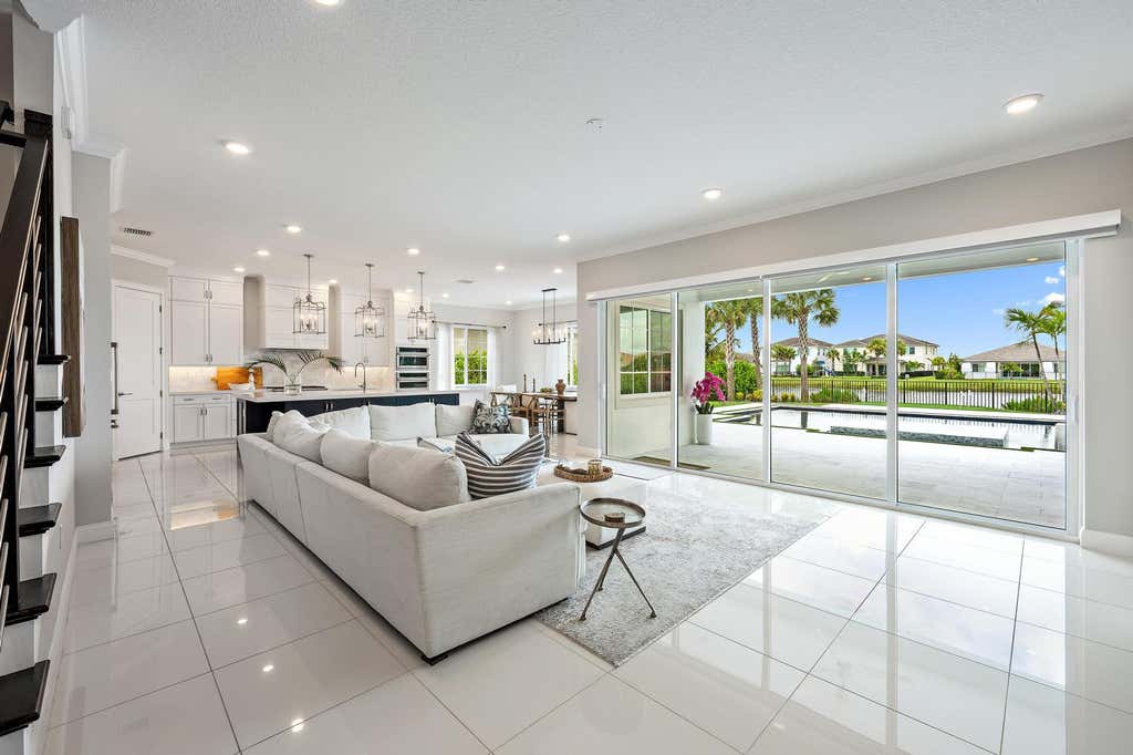 Photo of 12115 Waterstone Circle, Palm Beach Gardens, FL 33412 (MLS # B26040159)