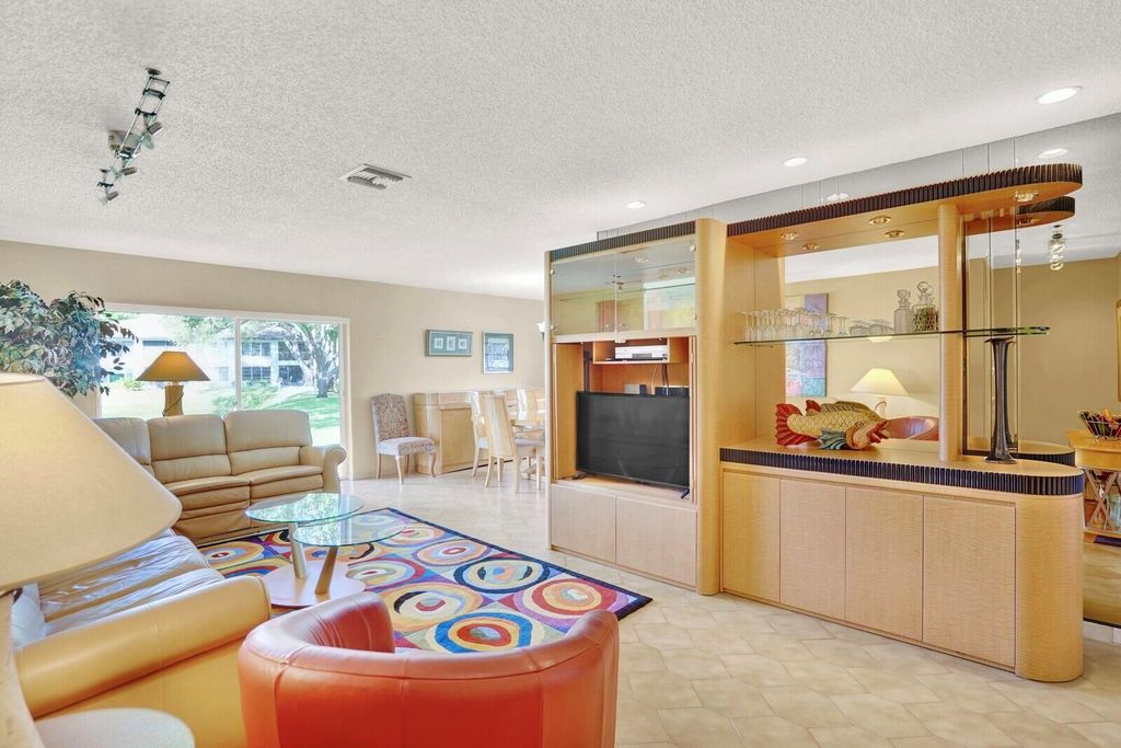 Photo of 5810 Princess Palm Court #B, Delray Beach, FL 33484 (MLS # R11148731)