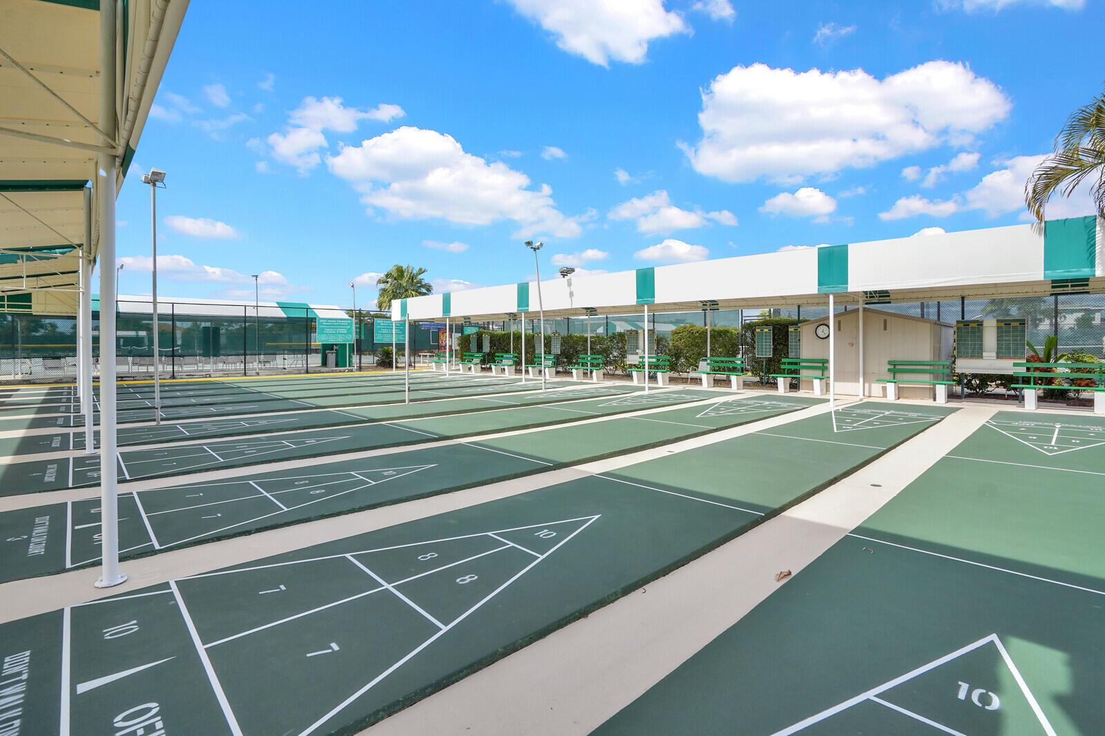 PALM GREENS AT VILLA DEL - Residential