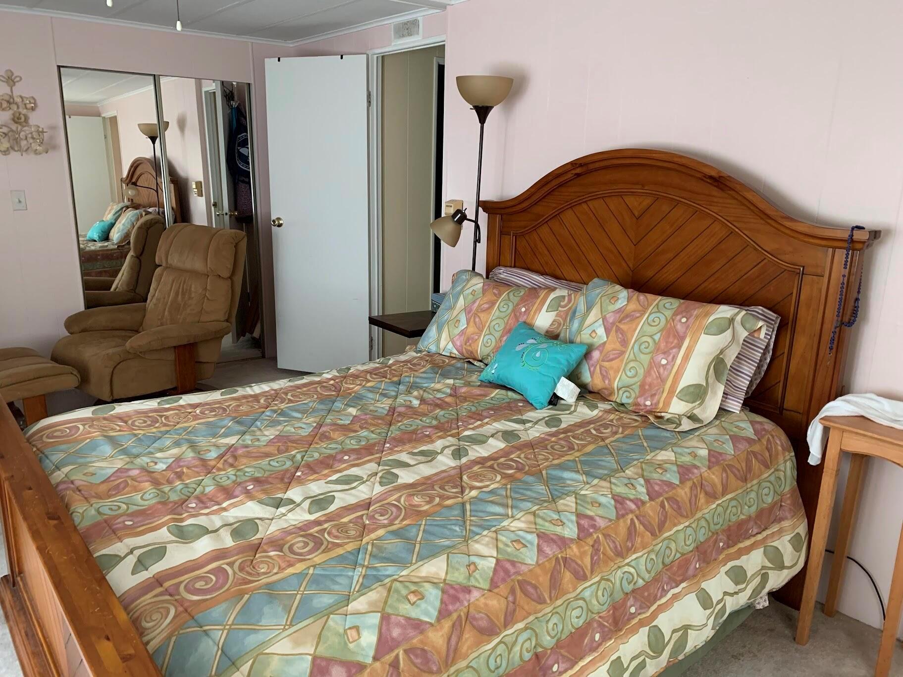 Spanish Lakes Riverfront - Residential Lease