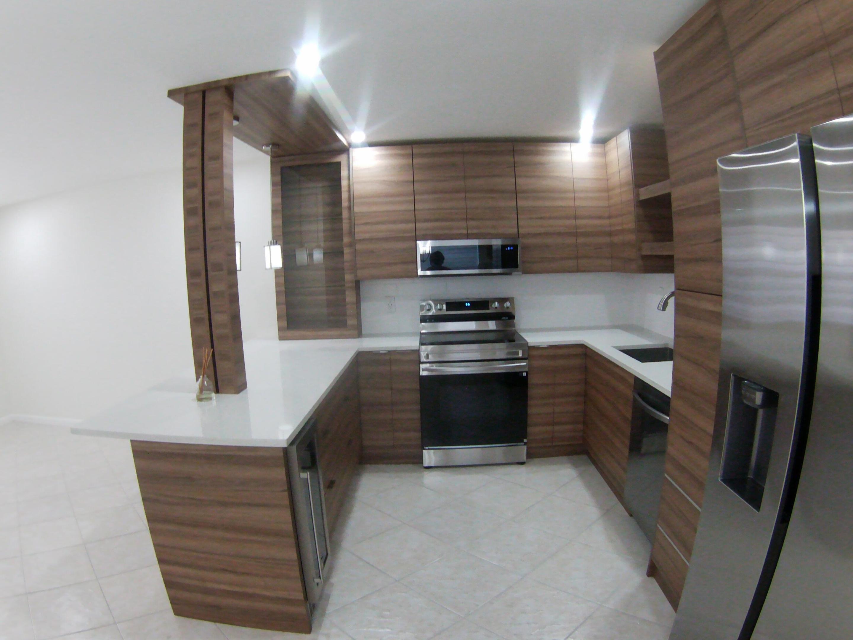 KINGS POINT NORMANDY CONDOS - Residential Lease