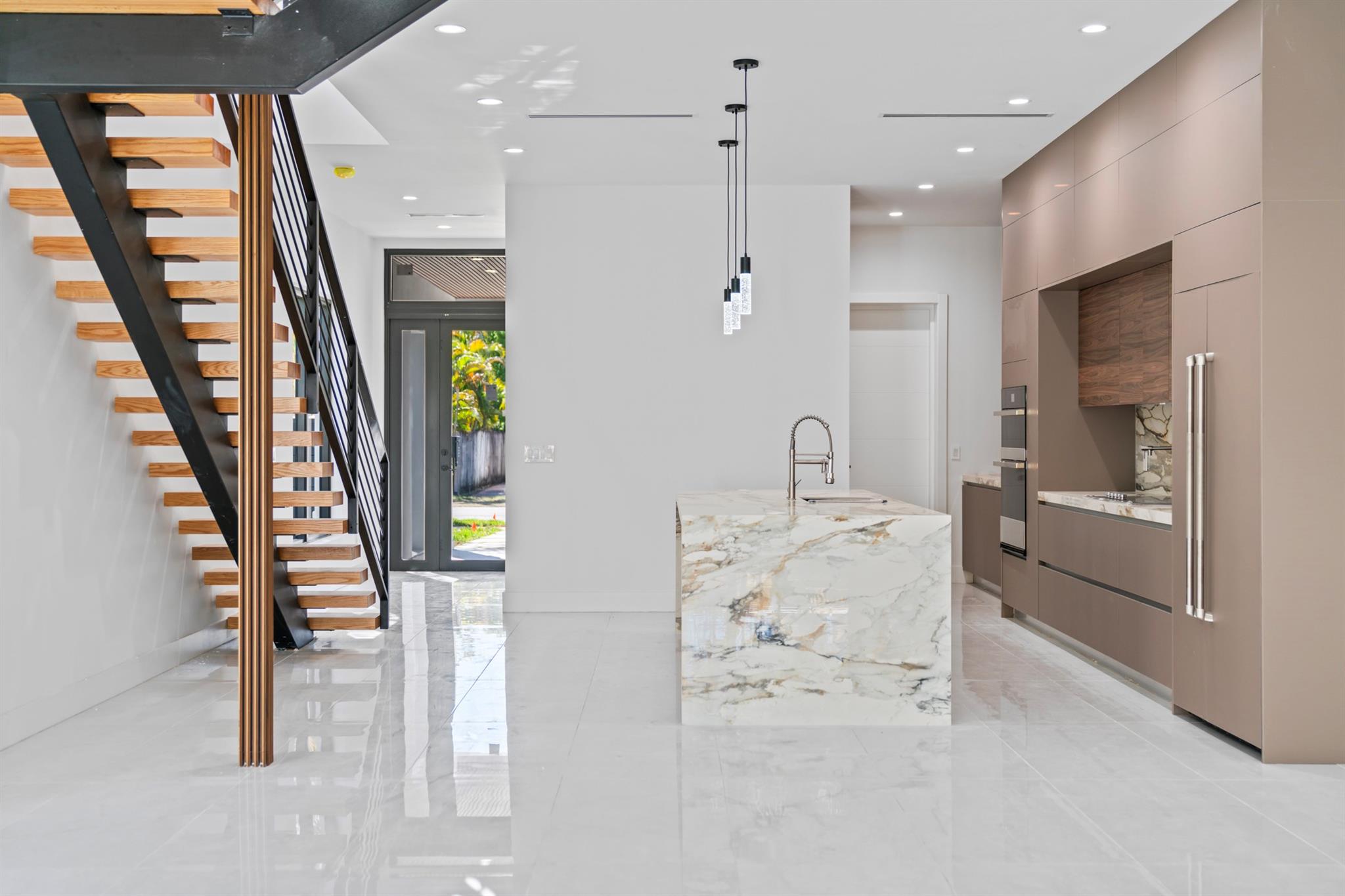 Lake Ridge - Residential