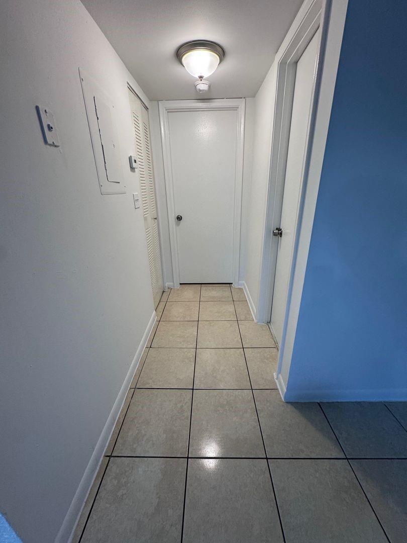 Margate Realty 1 42-42 B - Residential Lease