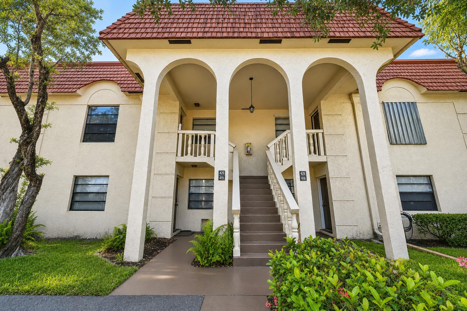 134 S Cypress Road 425