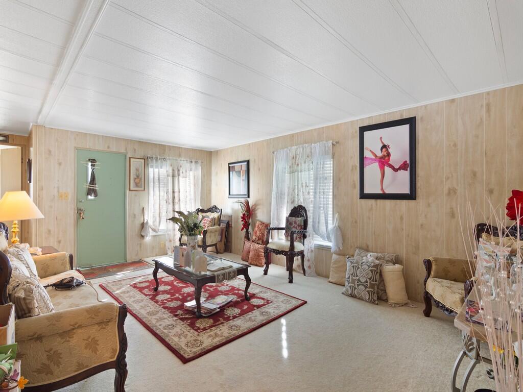 Spanish Lakes Golf Village - Residential