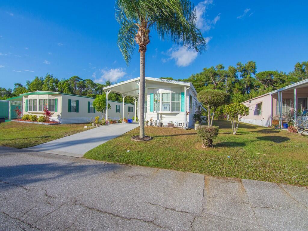 Spanish Lakes Golf Village - Residential