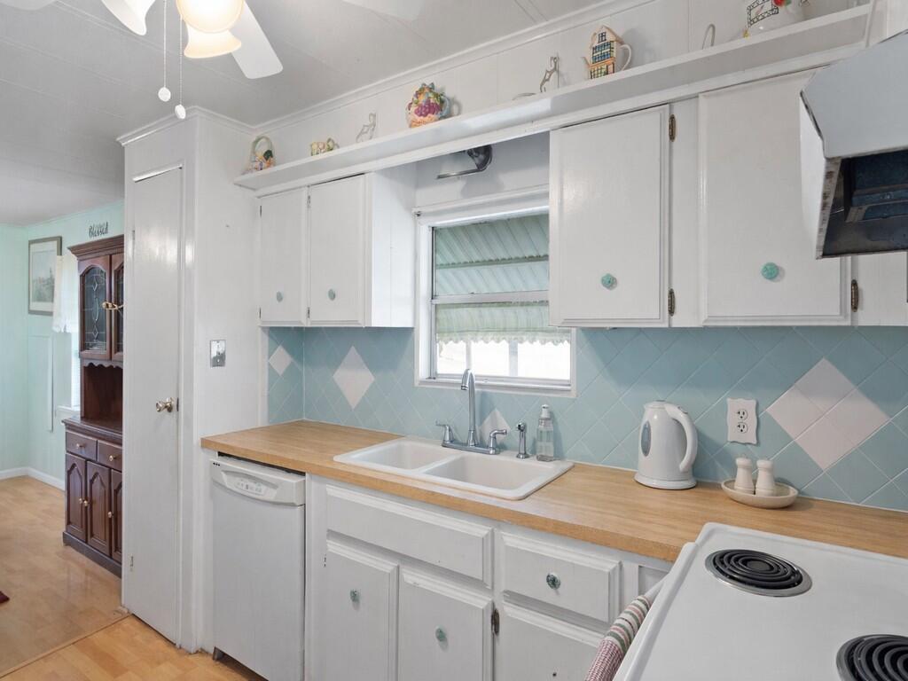 Spanish Lakes Golf Village - Residential