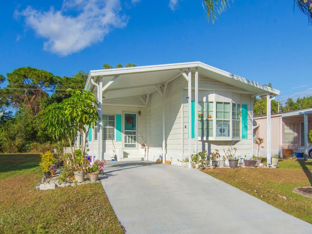 Spanish Lakes Golf Village - Residential