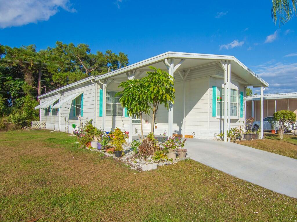 Spanish Lakes Golf Village - Residential