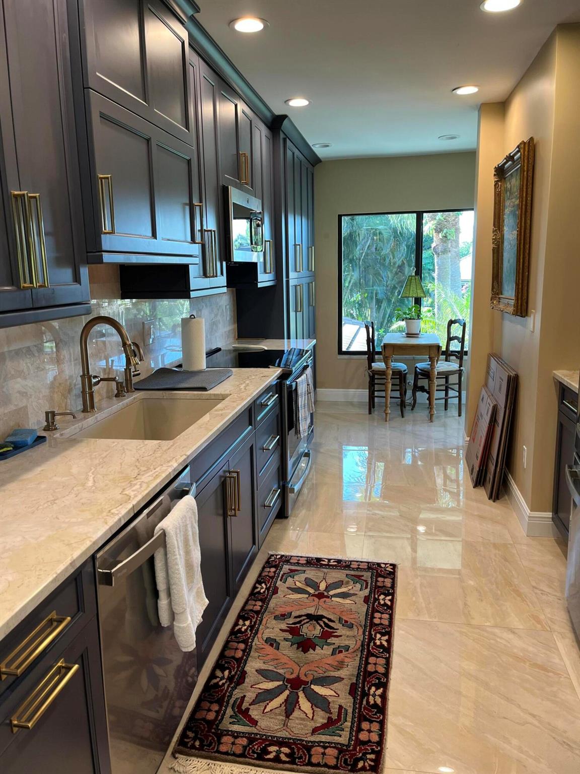 MEADOW BROOK CONDO - Residential Lease