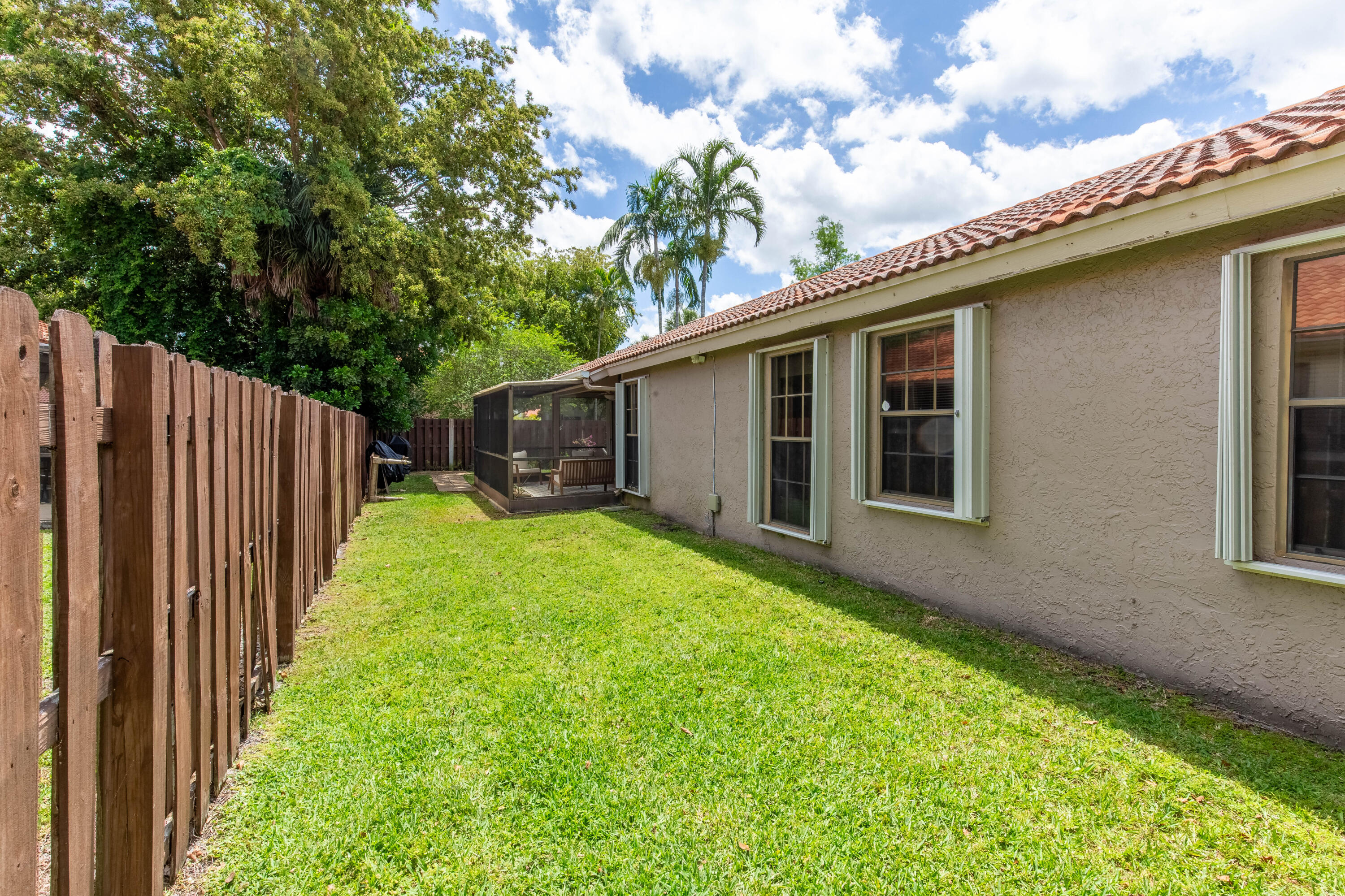 WELLINGTON TR 42B - Residential Lease