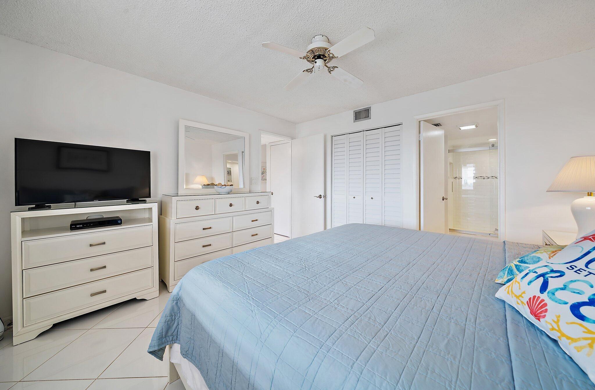 JUPITER BAY ONE THRU SIX CONDO - Residential Lease