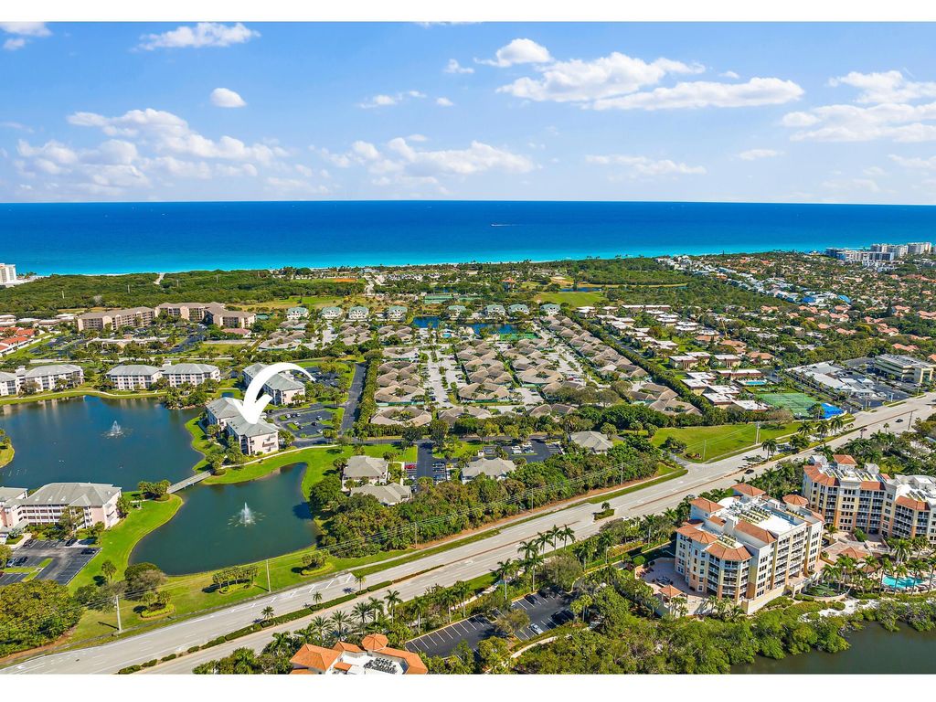Photo of 353 S Us Highway 1 #E408, Jupiter, FL 33477 (MLS # B26002408)