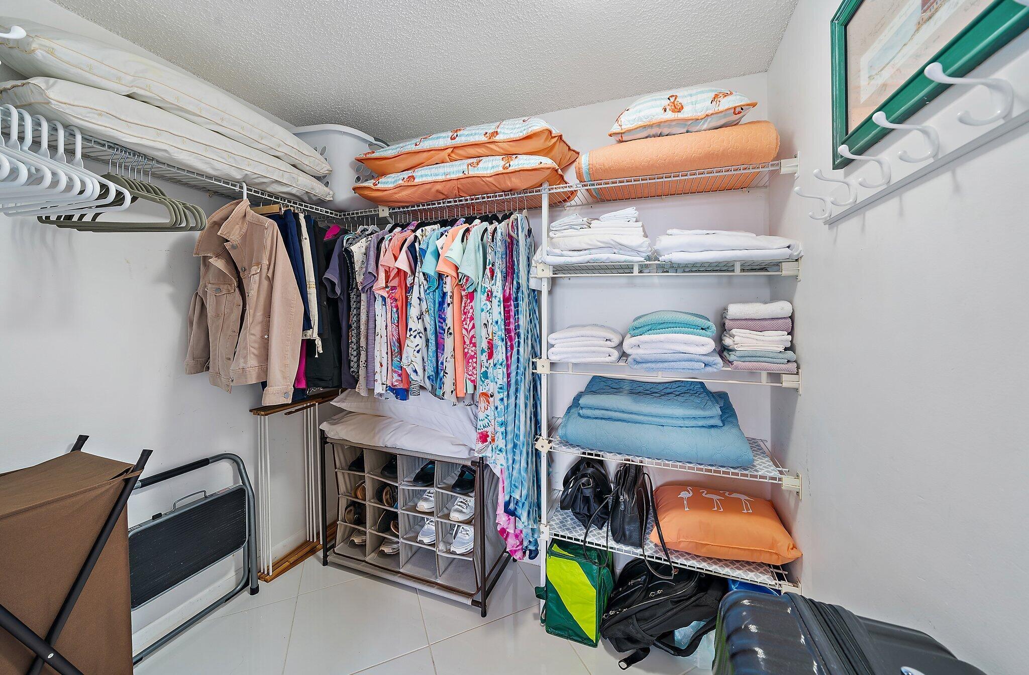 JUPITER BAY ONE THRU SIX CONDO - Residential Lease