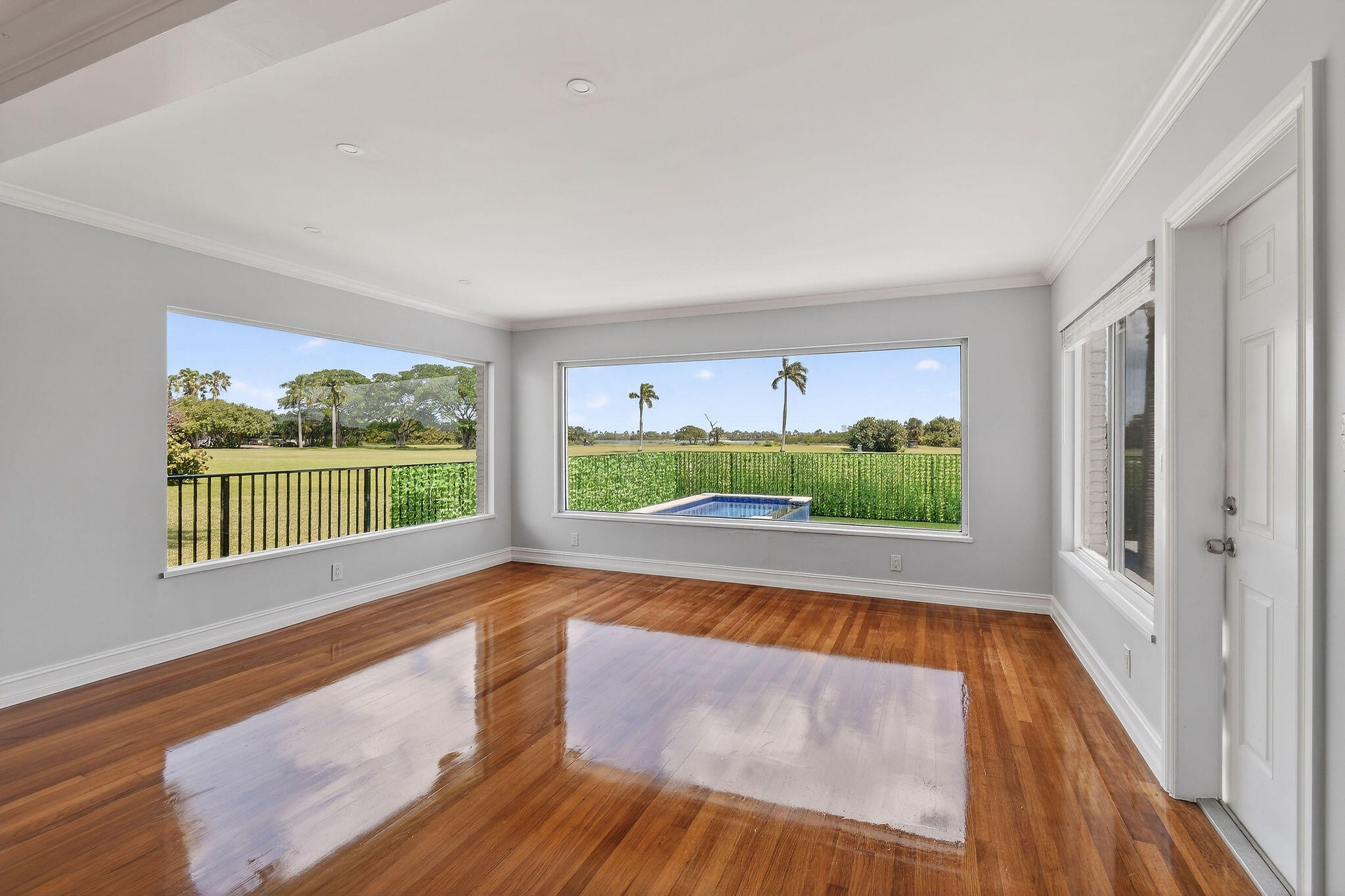 LAKE WORTH TOWN OF - Residential Lease