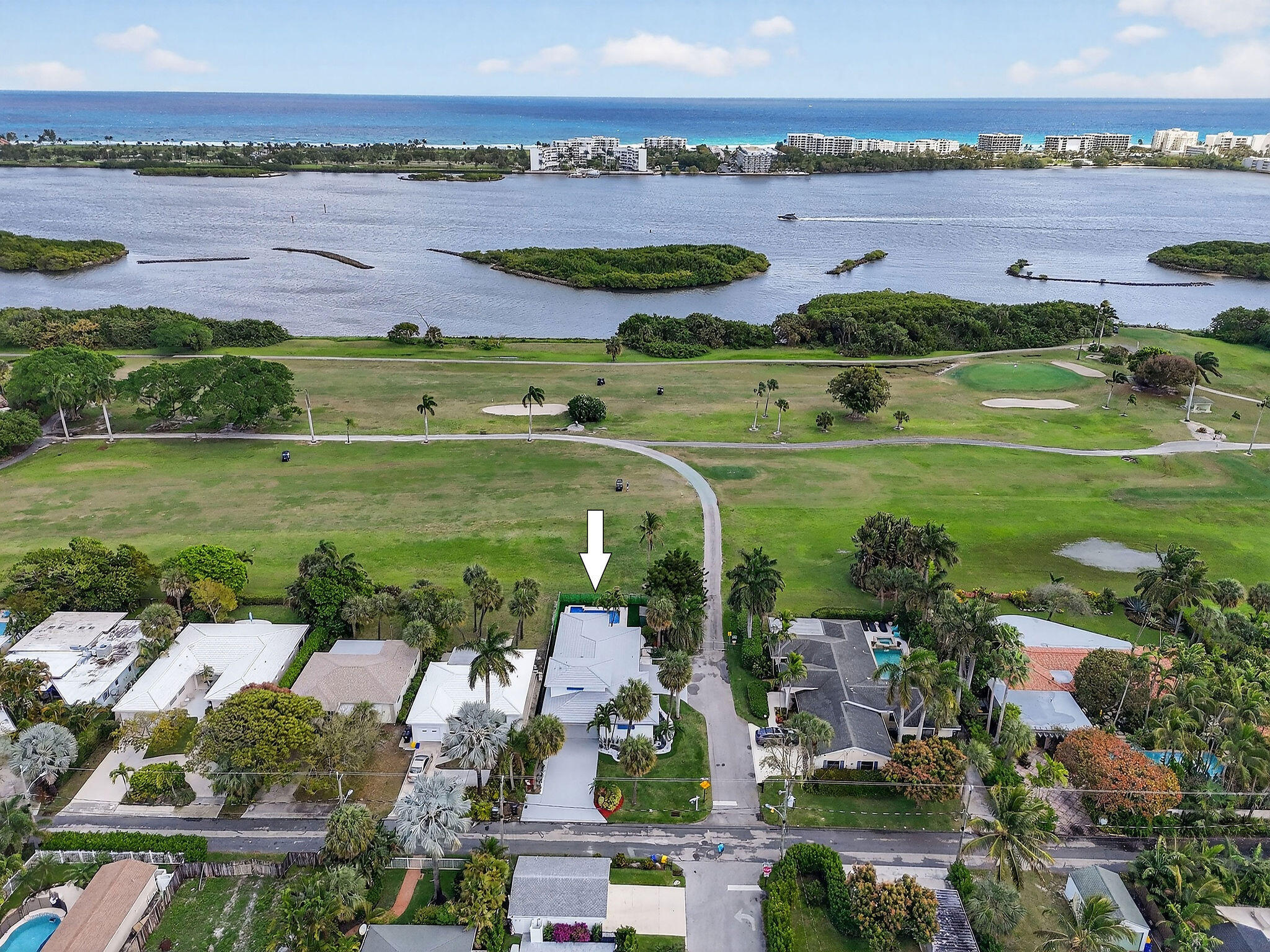 LAKE WORTH TOWN OF - Residential Lease