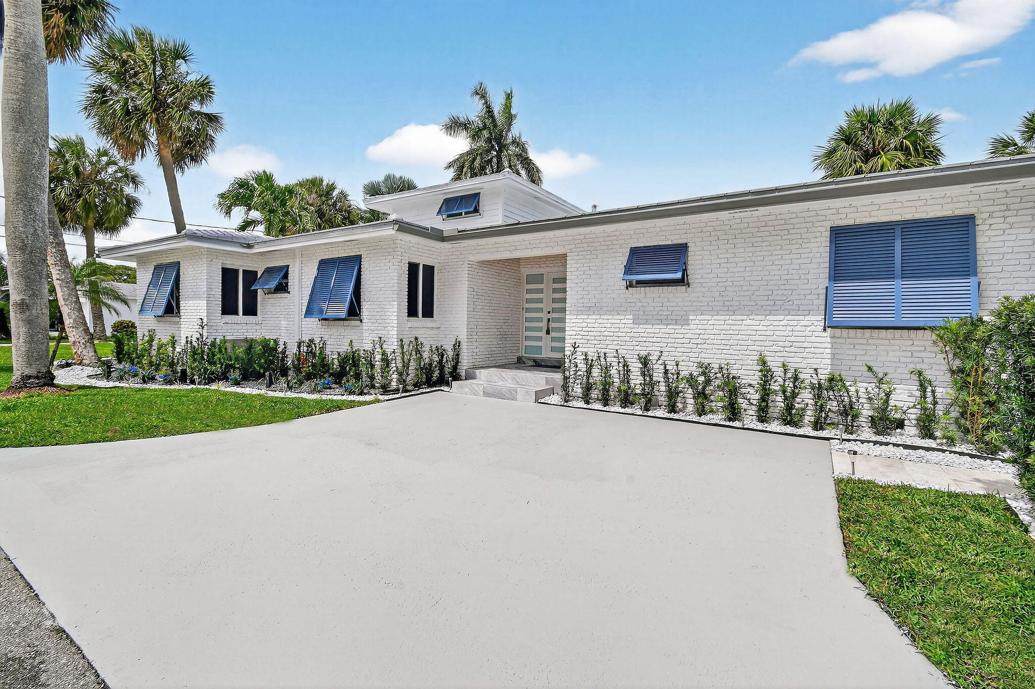 LAKE WORTH TOWN OF - Residential Lease