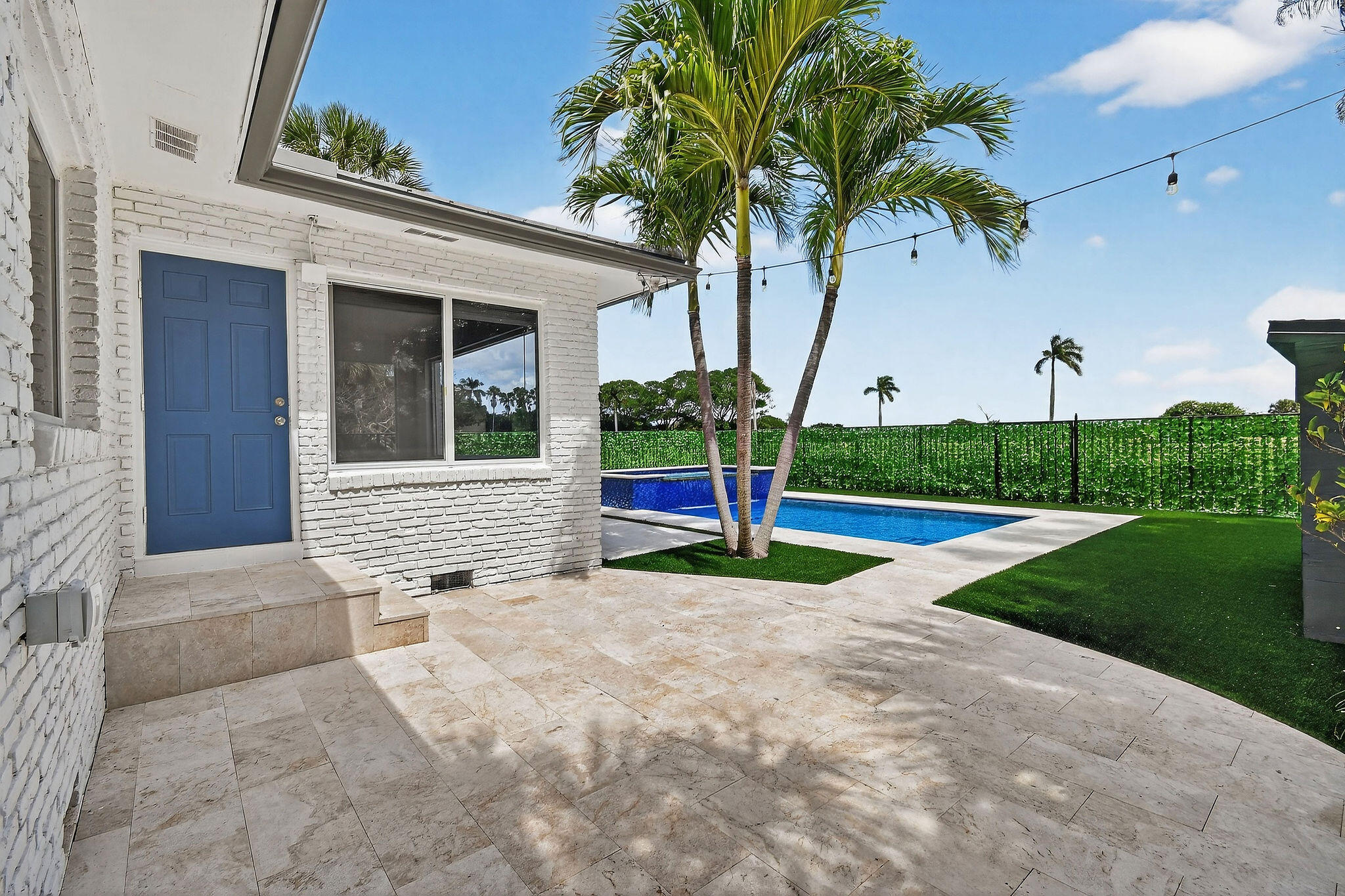 LAKE WORTH TOWN OF - Residential Lease