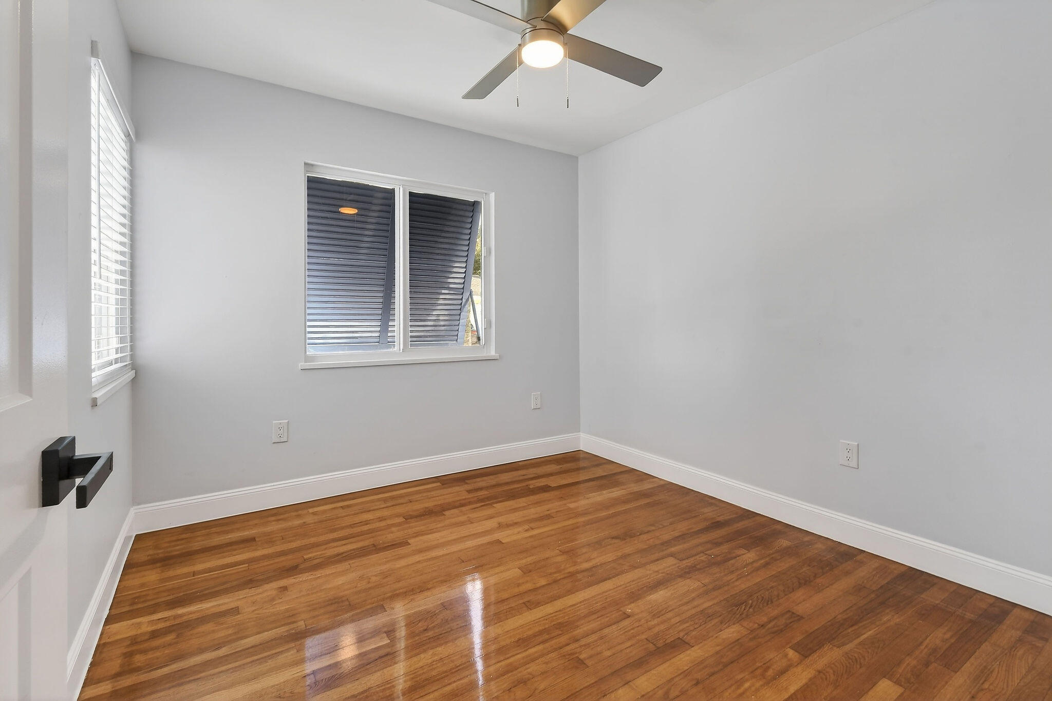 LAKE WORTH TOWN OF - Residential Lease