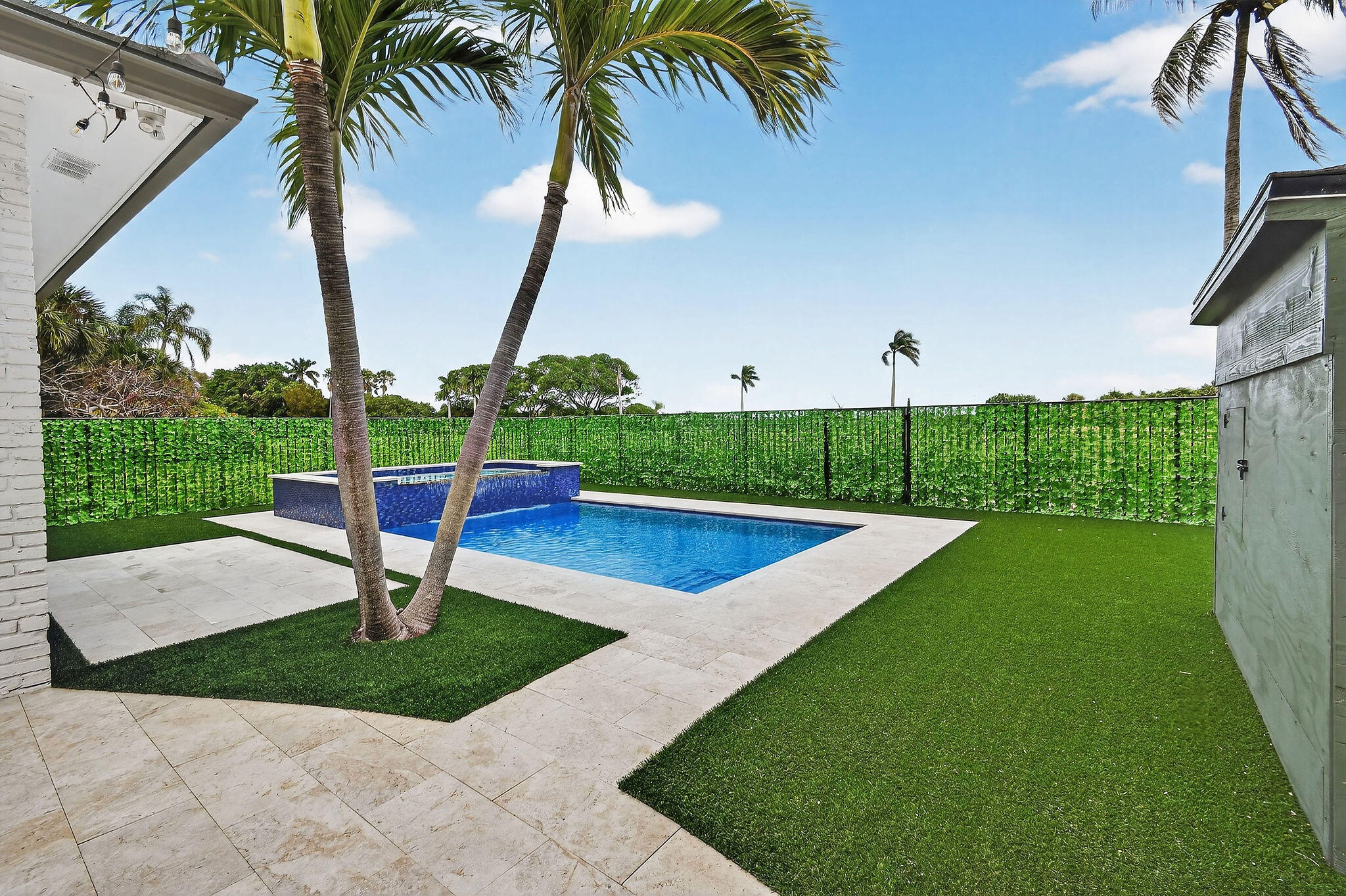 LAKE WORTH TOWN OF - Residential Lease