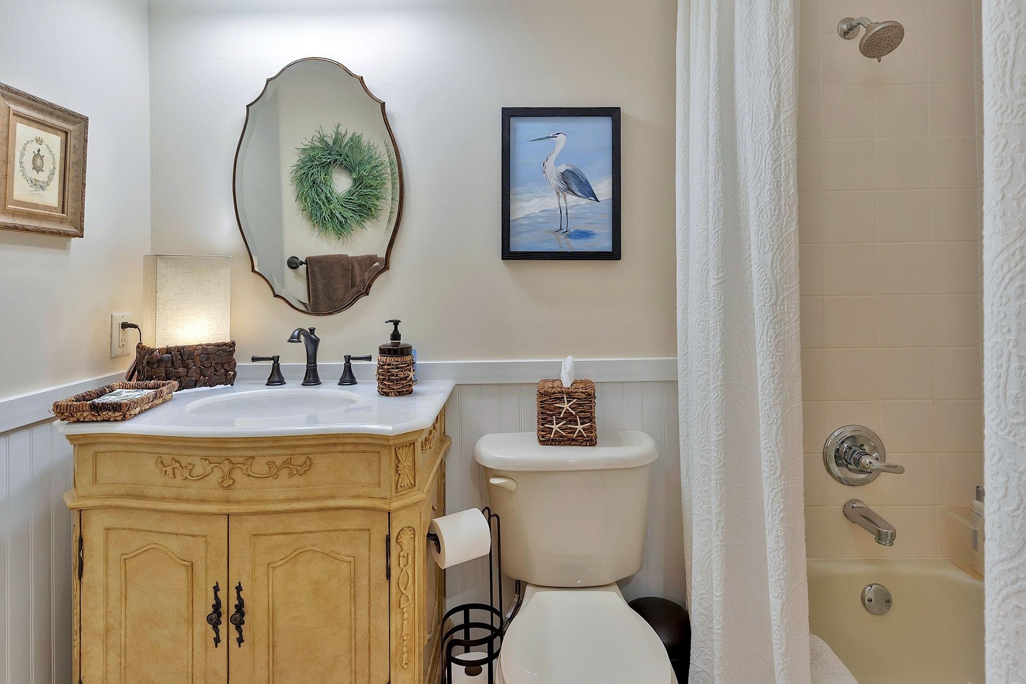 Mariposa Pointe - Residential