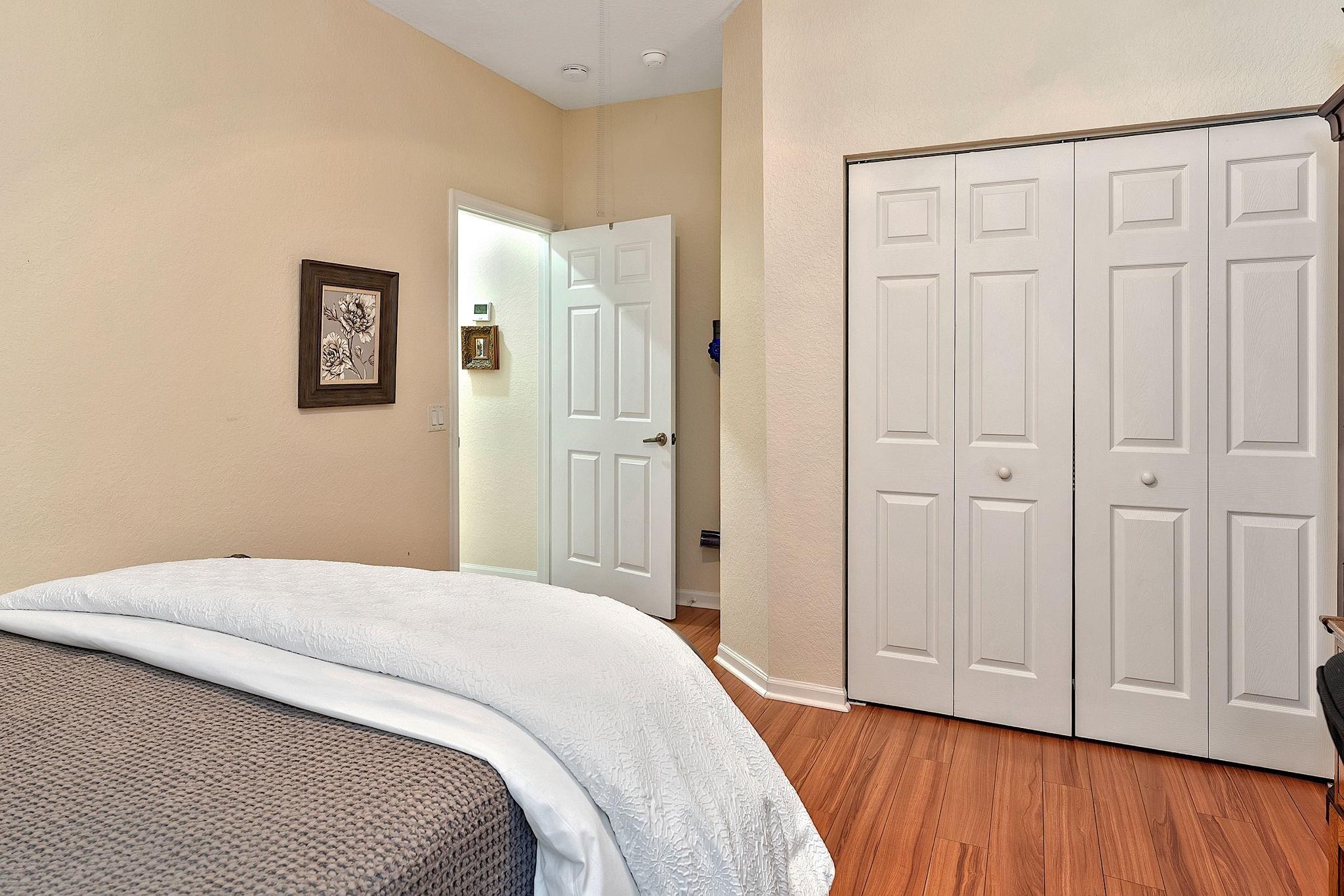Mariposa Pointe - Residential