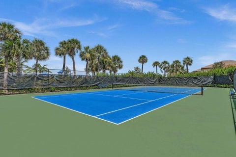 Tiny photo for 12143 S Baypoint Circle, Parkland, FL 33076 (MLS # B26074961)
