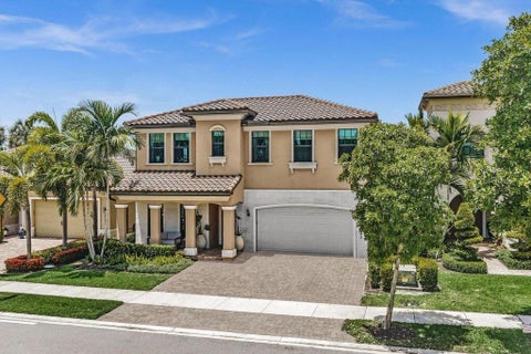 Tiny photo for 12143 S Baypoint Circle, Parkland, FL 33076 (MLS # B26074961)