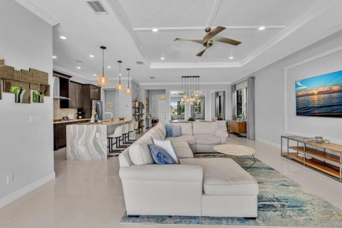 Tiny photo for 12143 S Baypoint Circle, Parkland, FL 33076 (MLS # B26074961)
