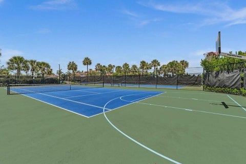 Tiny photo for 12143 S Baypoint Circle, Parkland, FL 33076 (MLS # B26074961)