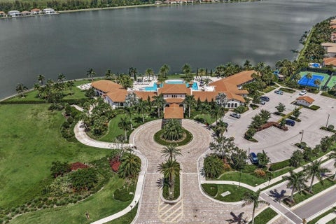 Tiny photo for 12143 S Baypoint Circle, Parkland, FL 33076 (MLS # B26074961)
