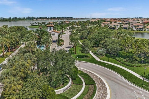 Tiny photo for 12143 S Baypoint Circle, Parkland, FL 33076 (MLS # B26074961)
