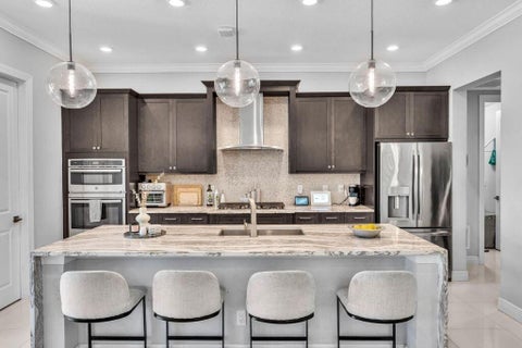 Tiny photo for 12143 S Baypoint Circle, Parkland, FL 33076 (MLS # B26074961)