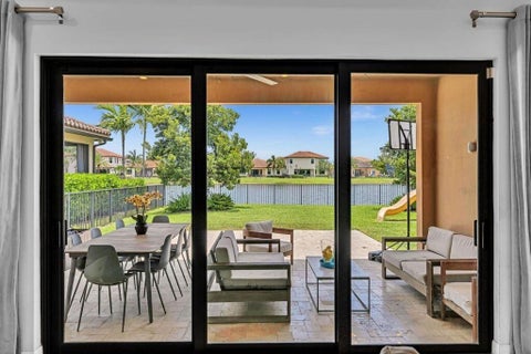 Tiny photo for 12143 S Baypoint Circle, Parkland, FL 33076 (MLS # B26074961)