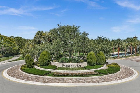 Tiny photo for 12143 S Baypoint Circle, Parkland, FL 33076 (MLS # B26074961)
